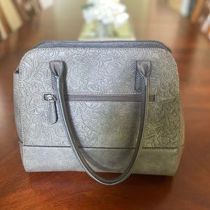Simply Noelle purse…Like New
